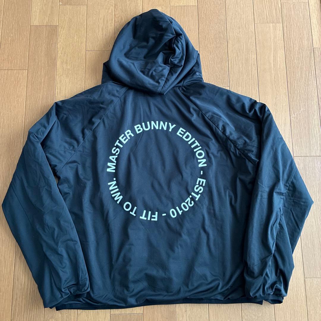 マスターバニー　パーカー