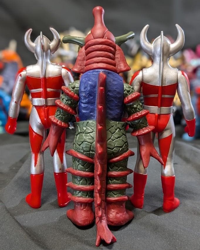 ウルトラマンA＆登場超獣・異次元人（バンダイ）ソフビ18体セット＋1