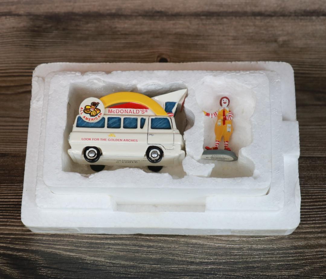 【ヴィンテージ】マクドナルド　アンティーク雑貨 ロナルドとマクドナルドのバン