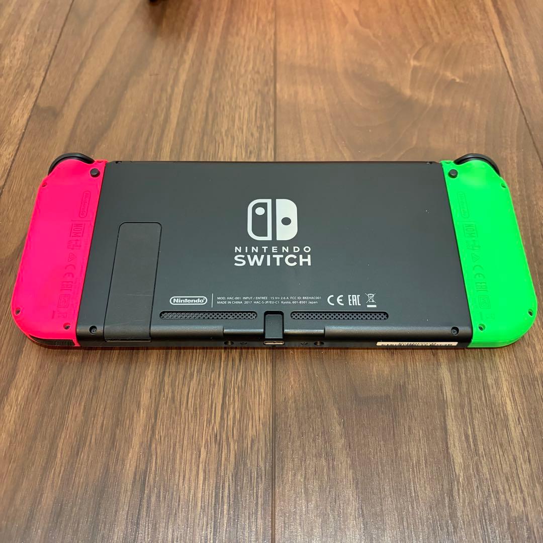 美品★Nintendo Switch(17年製)＋キャリングケース＋充電グリップ