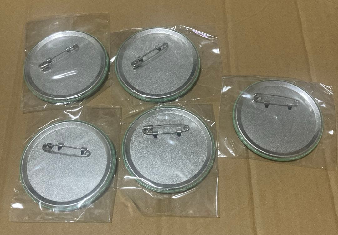 甘神さんちの縁結び　甘神夜重　缶バッジ　あたりつきラッキー缶バッジBOX