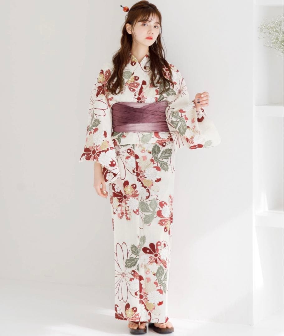 Dita 浴衣 京緋色の古典菊