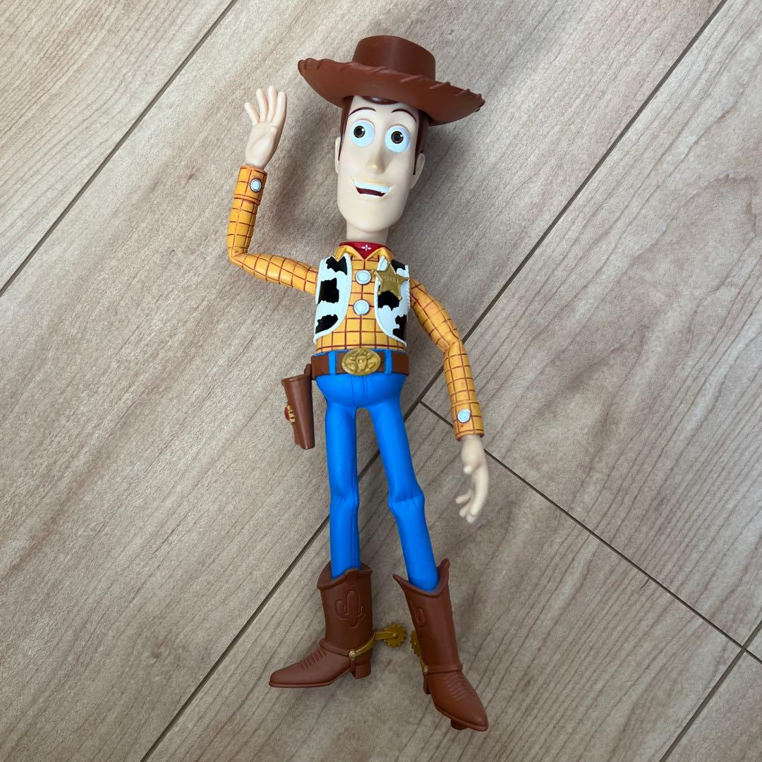 ウッディ バズ・ライトイヤー トイストーリー フィギュア ピクサー