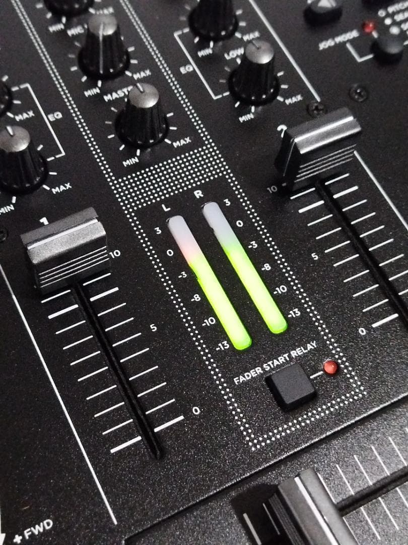 X70) Gemini CDM-4000 MP3/CD DJワークステーション