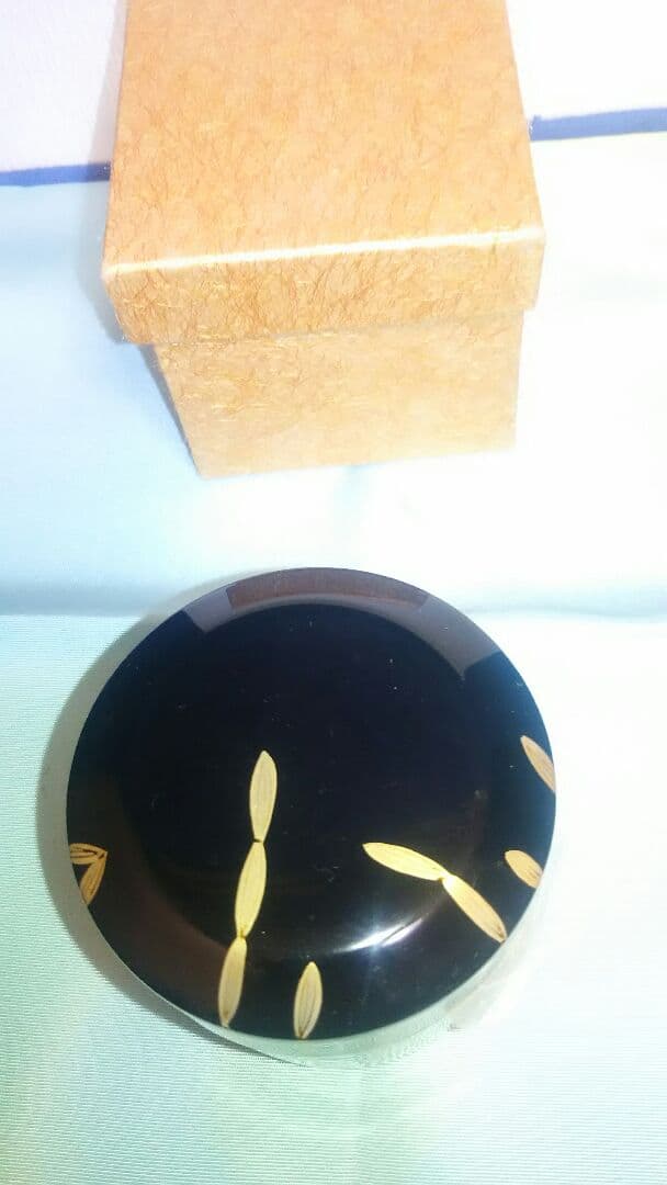 雪吹、木賊、木製本漆塗