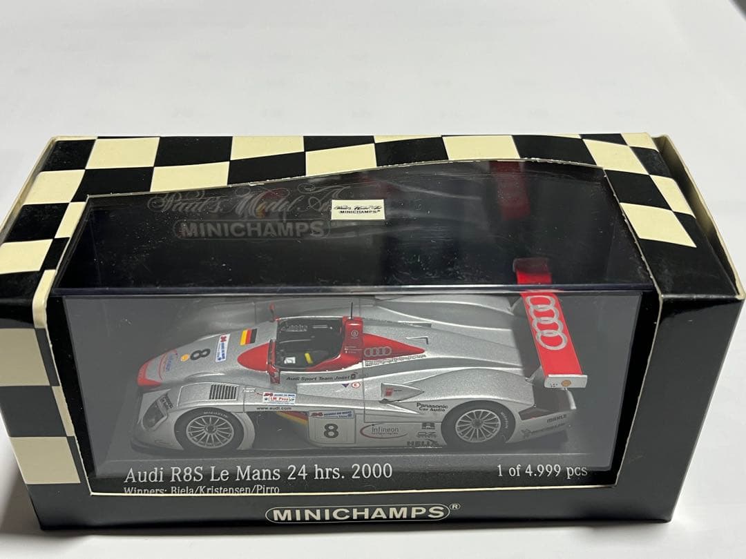 【MINICHAMPS 】Audi R8 8台セット