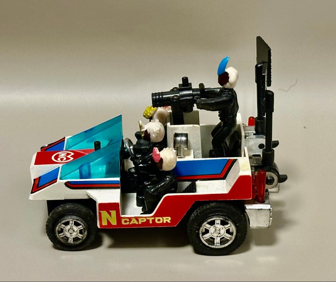 ポピー ポピニカ 忍者キャプター キャプターカー バンダイ 当時物 超