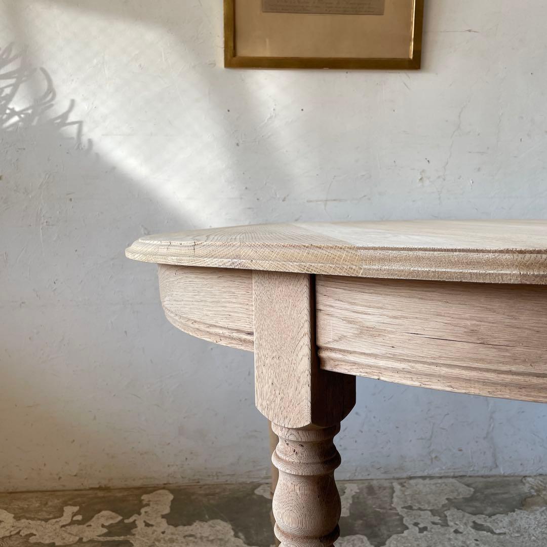 ビンテージ　ラウンドダイニングテーブル　 剥離