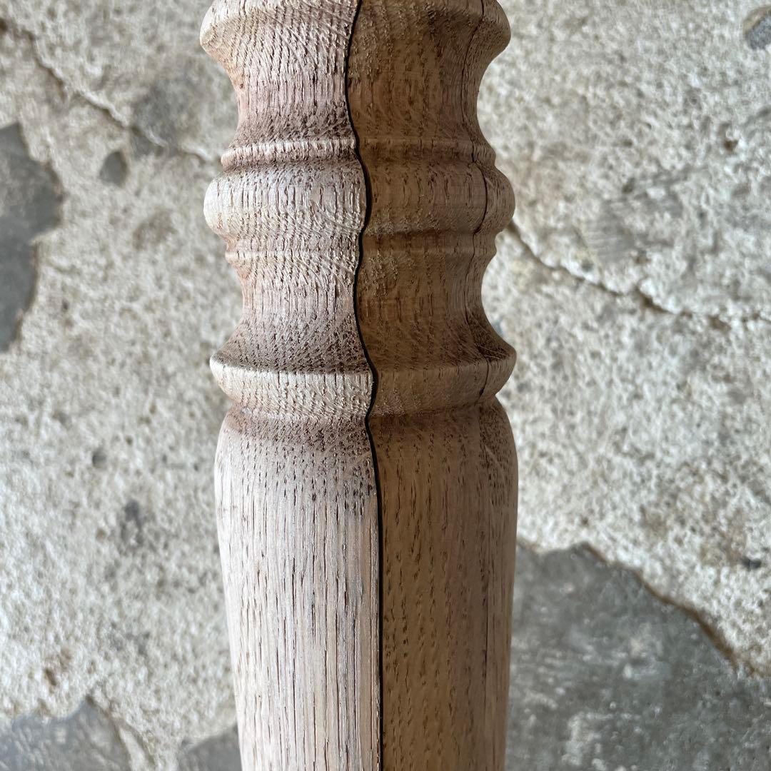 ビンテージ　ラウンドダイニングテーブル　 剥離