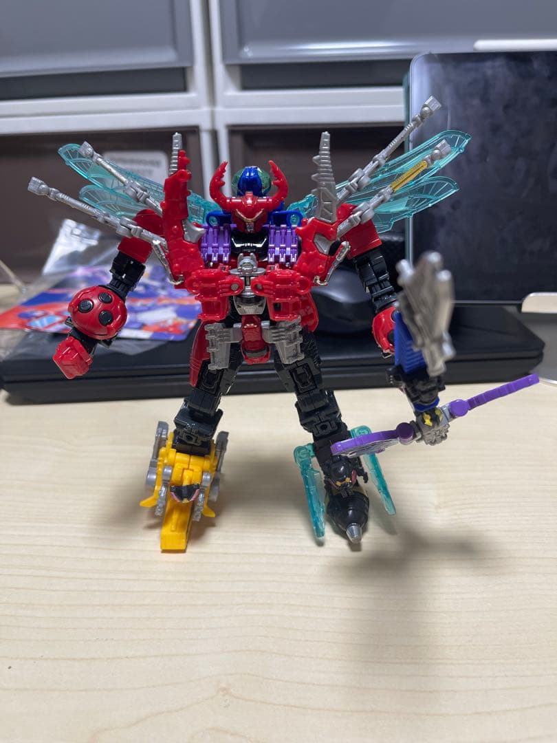 ミニプラ　王様戦隊キングオージャー　まとめ売り 王様戦隊キングオージャー』の「ミニプラ」第4弾として3段変形が