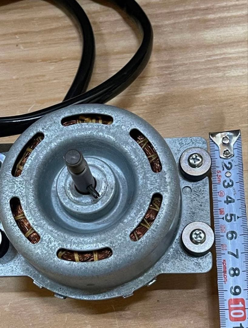 富士工業レンジフードモーター　１４２８００６１ T 動作確認済み9年物中古品！