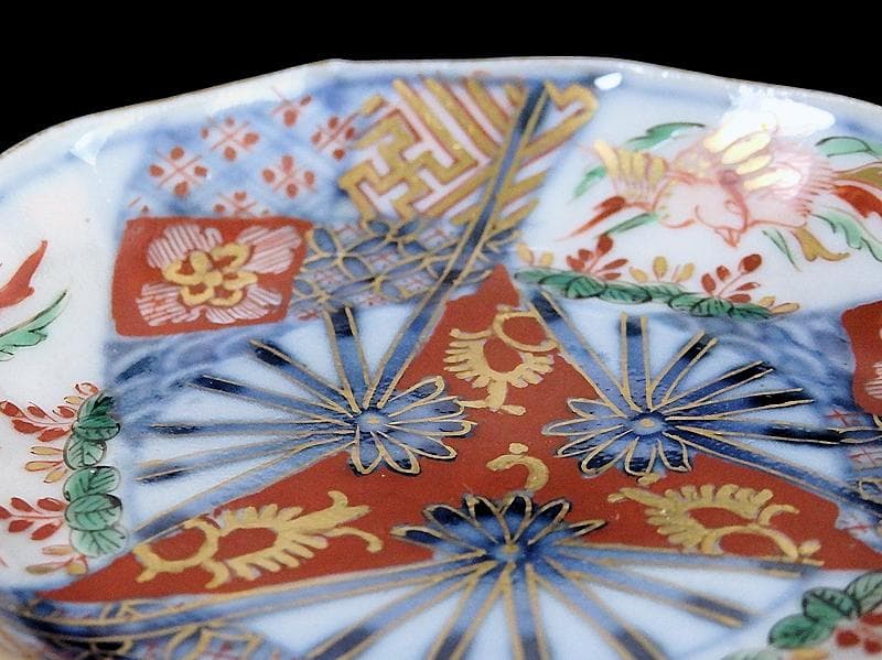 大聖寺伊万里 金襴手 桐に鳳凰 石畳紋の図 豆皿 E027AS-CTt