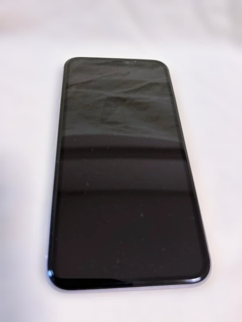 【美品】iPhone11 ホワイト128GB バッテリ83% 外箱・未使用備品有