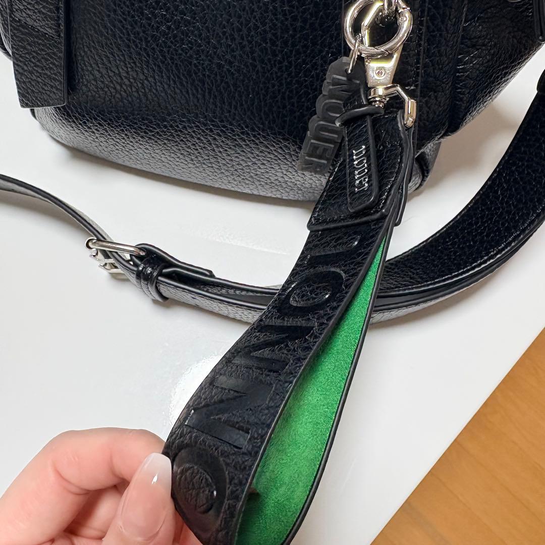 nouer 2way ショルダーバッグ ブラック チャーム3点付き