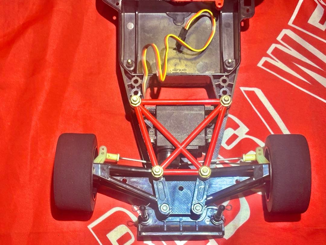 タミヤ Cカーシャーシとモーターとサーボ