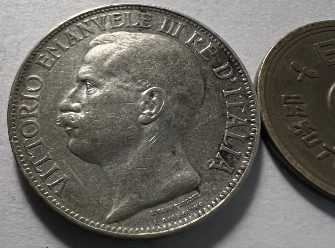 1911年イタリア 2リラ銀貨ヴィットリオ・エマヌエーレ3世