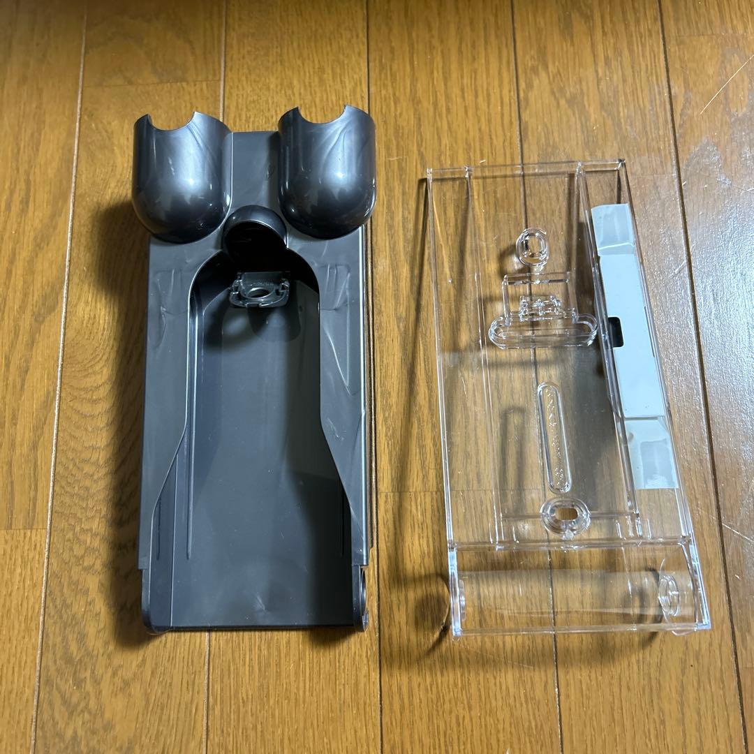 新品 Dyson cyclone ヘッドセット、 ミニヘッド他多数付き ヘッドホン