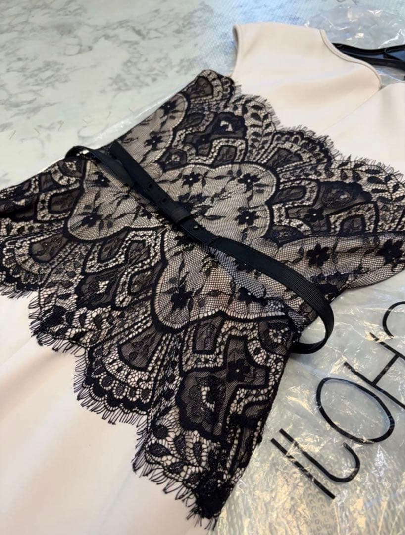 タダシショージ　レースワンピース