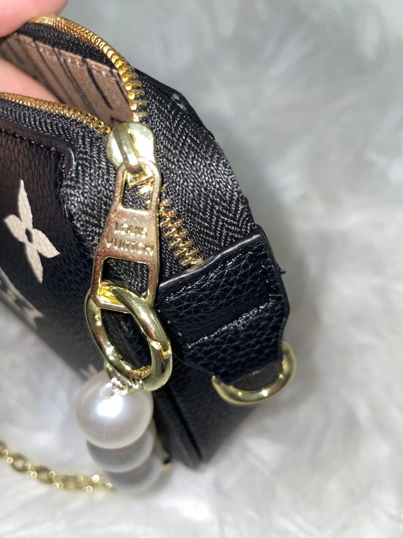 ルイ・ヴィトン ショルダーバッグ 黒 モノグラム