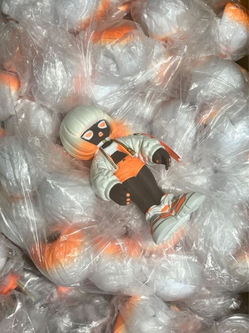 emDASH MOVE 4th color HYPE ORANGE G.I.D