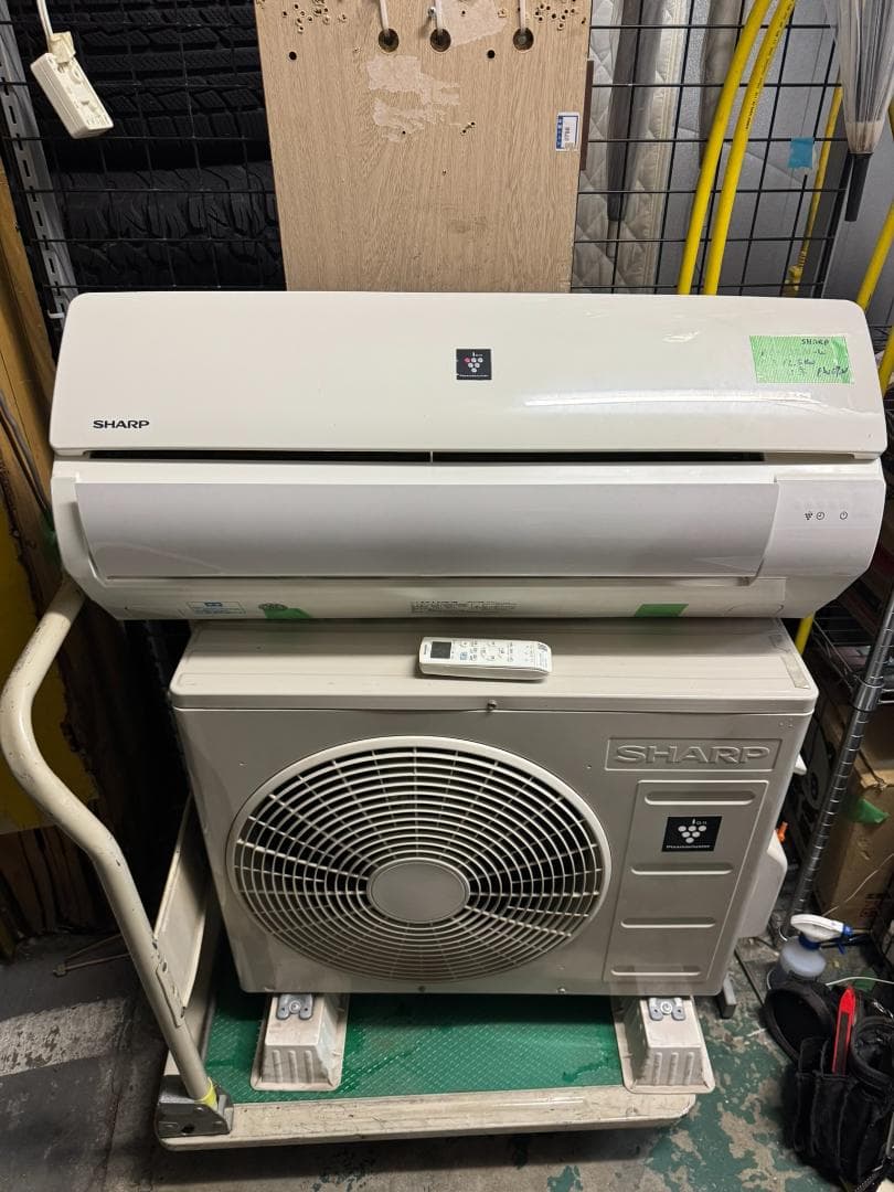 4235)SHARP エアコン シャープ AY-L22N-W 6畳 2021年