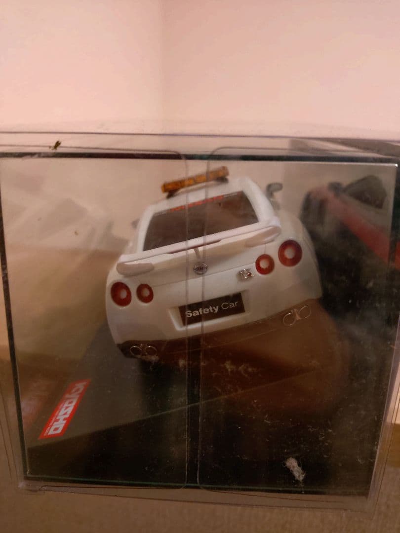 京商　ミニッツオートスケールNissan GT-R Safety Car