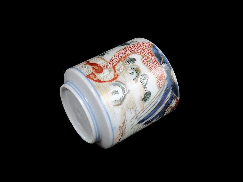 古伊万里 毘沙門亀甲紋に楼閣山水の図 猪口 のぞき C371AS-fbua