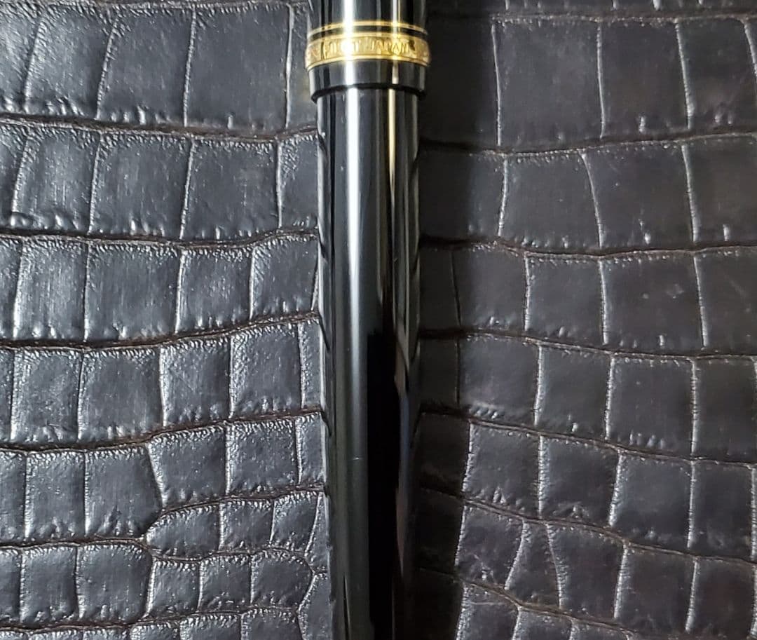 美品、コレクター品) ナミキ(パイロット)ファルコン「SF」 - メルカリ