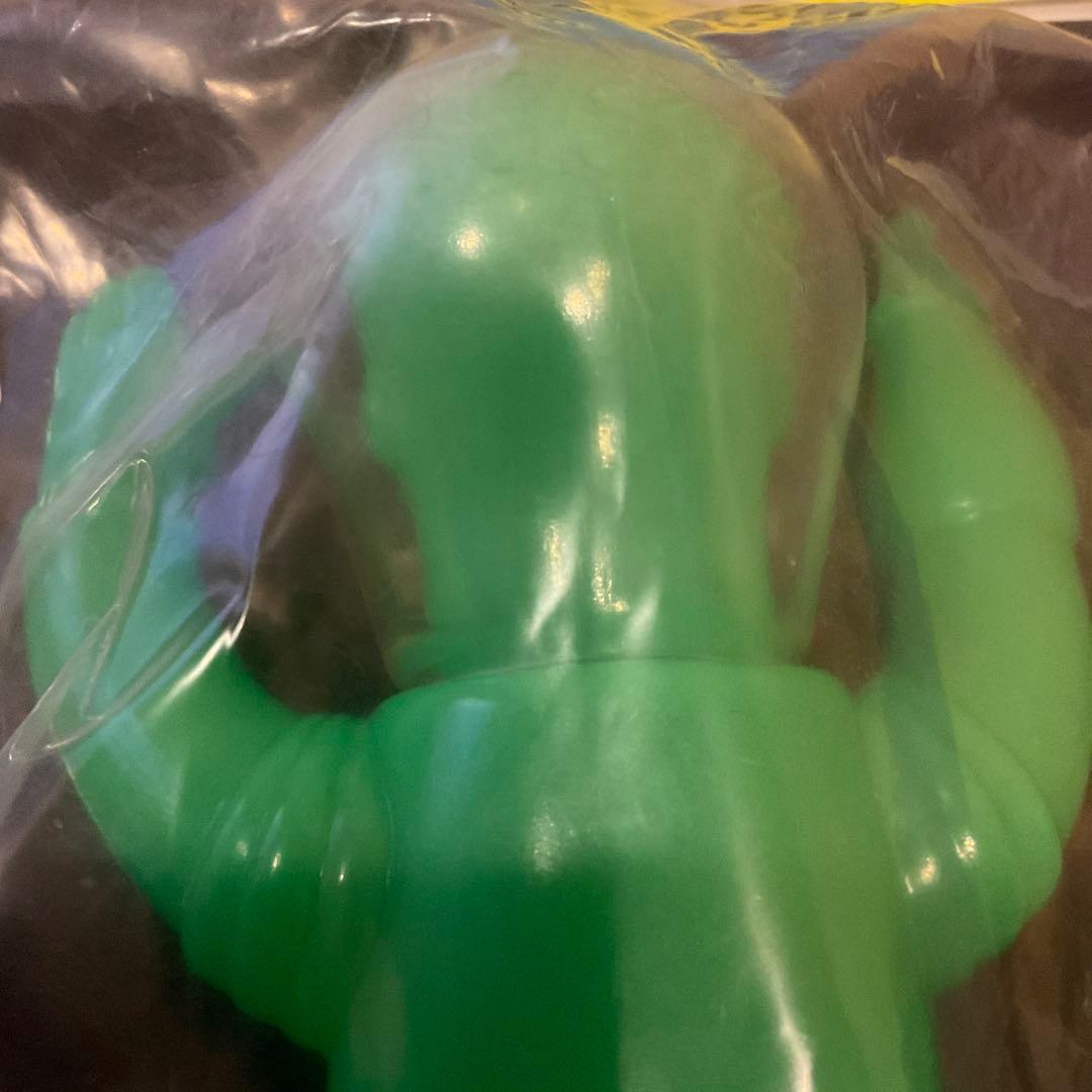 新品 未開封　ナイキ　アトモス　電撃ナイキ大作戦　ソフビ　蓄光　日本製　非売品