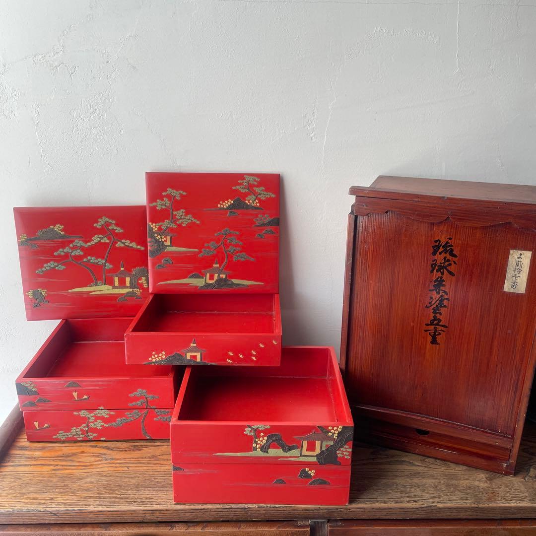 時代物　琉球漆器　重箱　５段　朱塗り　木箱入り　堆錦　東洋骨董　漆器