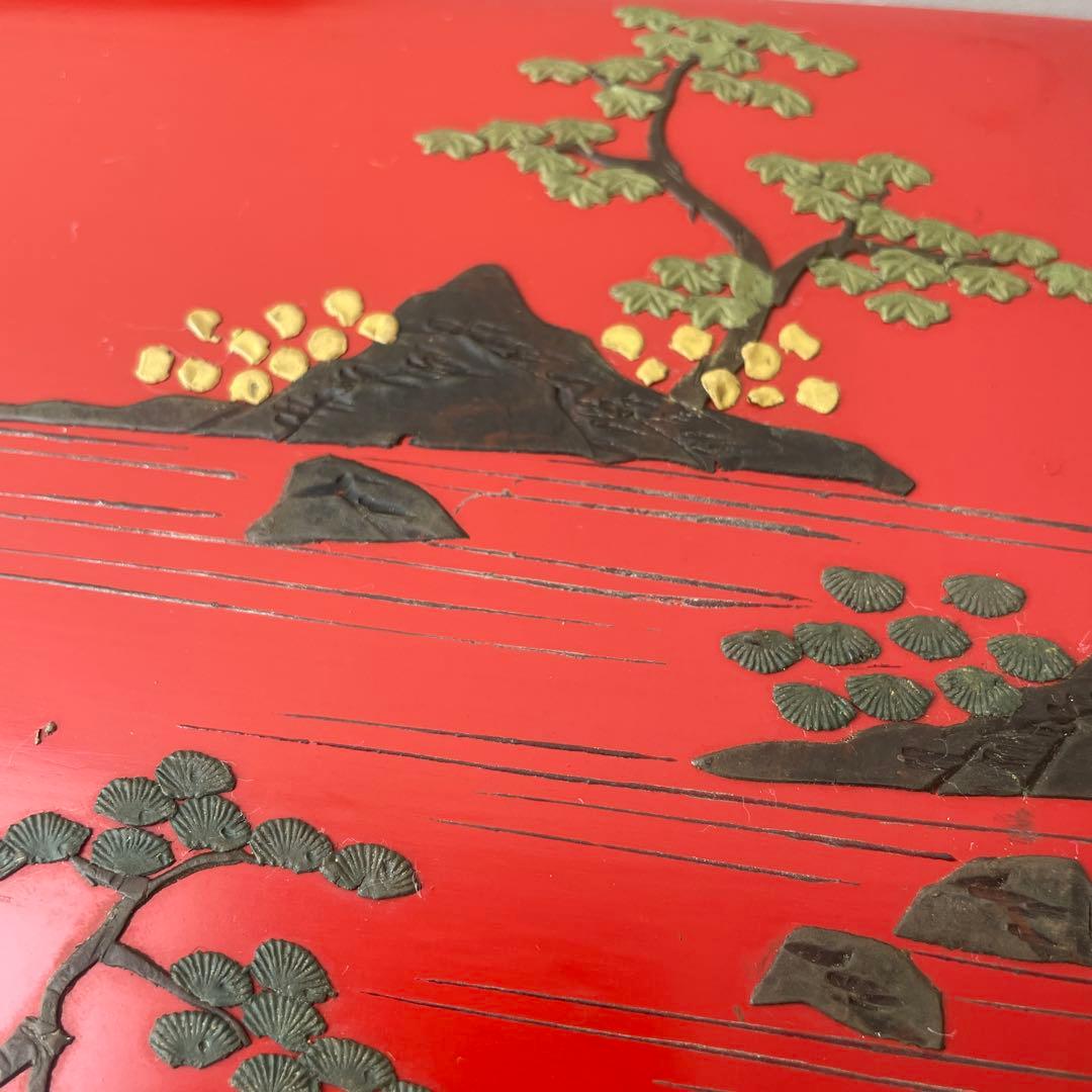 時代物　琉球漆器　重箱　５段　朱塗り　木箱入り　堆錦　東洋骨董　漆器