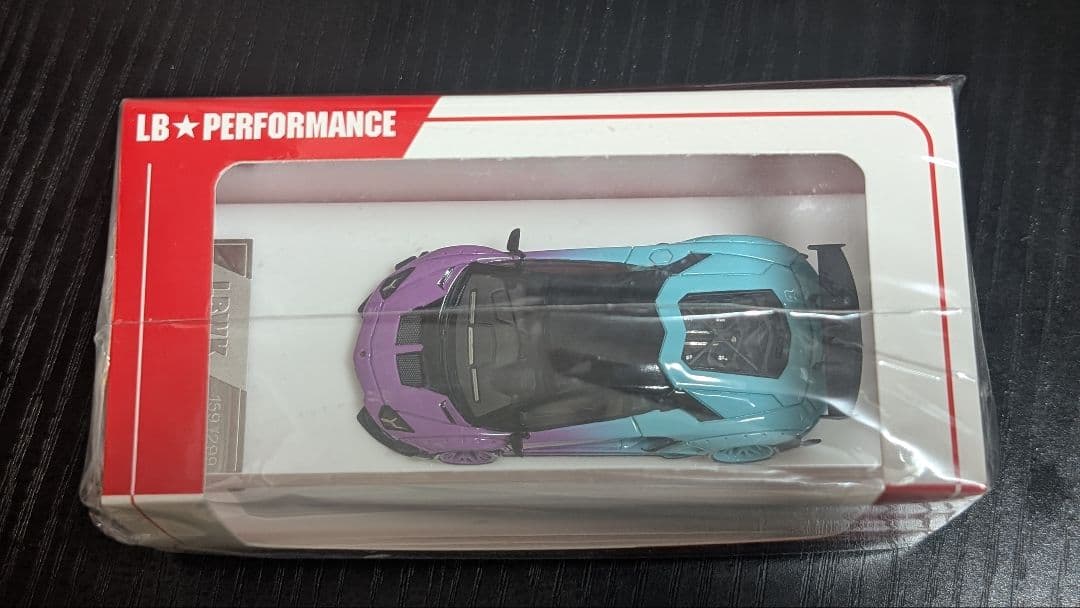 1/64 LBWK ランボルギーニ アヴェンタドール 2.0 LP700 漸變色 - メルカリ