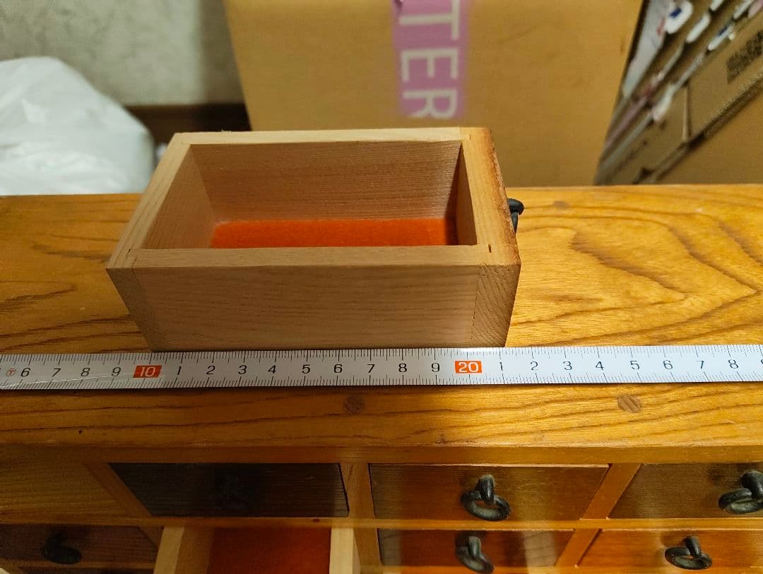 手作り木工品、引き出し式収納 約40cm 30個ミニ引出し 手作り 木製 小物