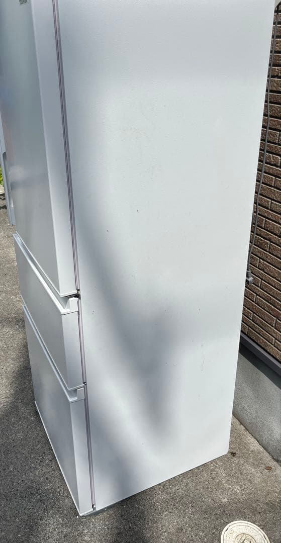 2023年製　TOSHIBA 冷凍冷蔵庫　326L 送料無料