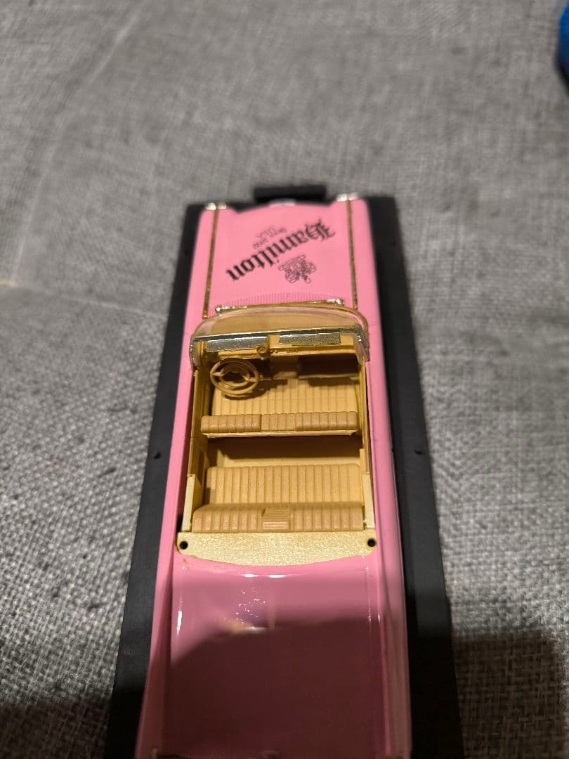 ハミルトン ピンクオープンカー希少