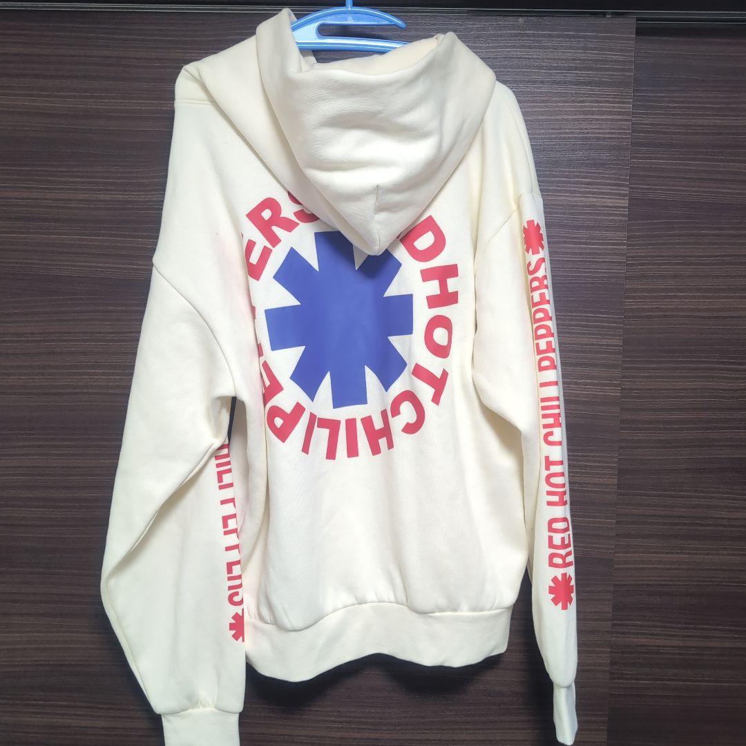 レッド・ホット・チリ・ペッパーズ　レッチリ　2024 パーカー Mサイズ