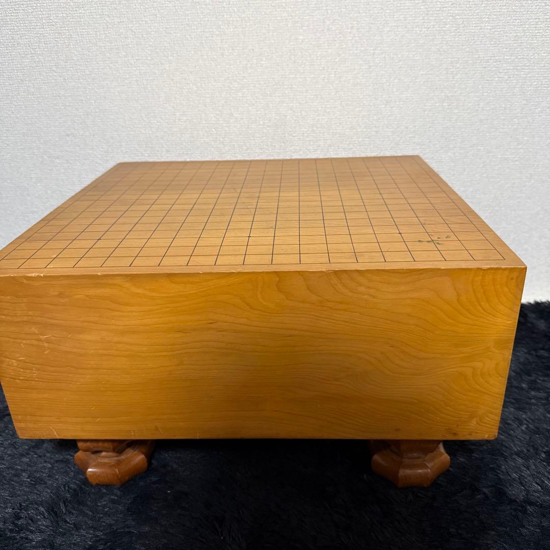 高級 囲碁盤 へそ付き 木製 巨大 足付 45×41 厚さ17cm