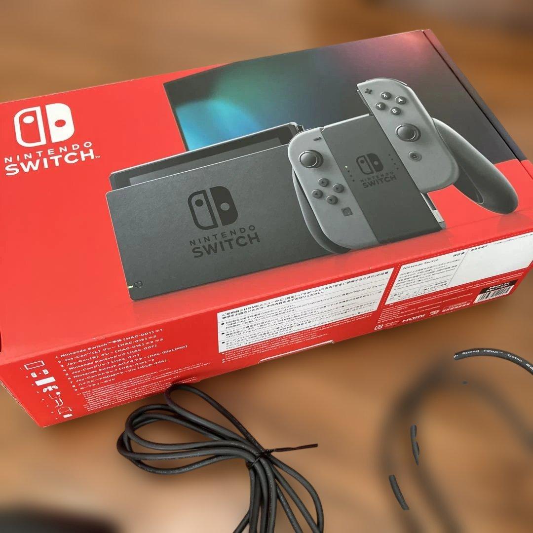 Nintendo Switch 本体 & Joy-Con