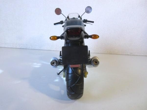 特価 MINICHAMPS (1/12) ドゥカティ MONSTER