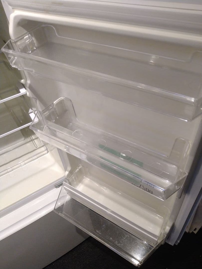 ヤマダセレクト 2ドア冷蔵庫 YRZ-F15G1 ホワイト 右開き・156L