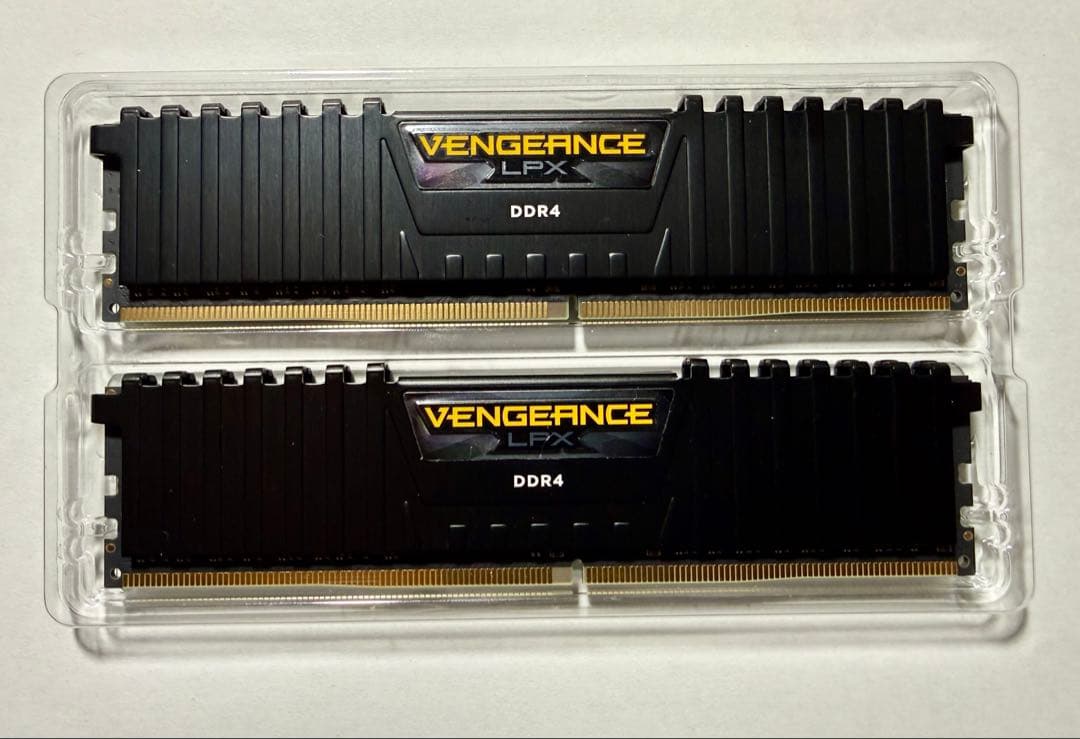 Corsair Vengeance 16GB×2枚DDR4 3600MHz VENGEANCE® RGB PRO 16GB (2 x 8GB) DDR4 DRAM 3600MHz C18 Memory Kit