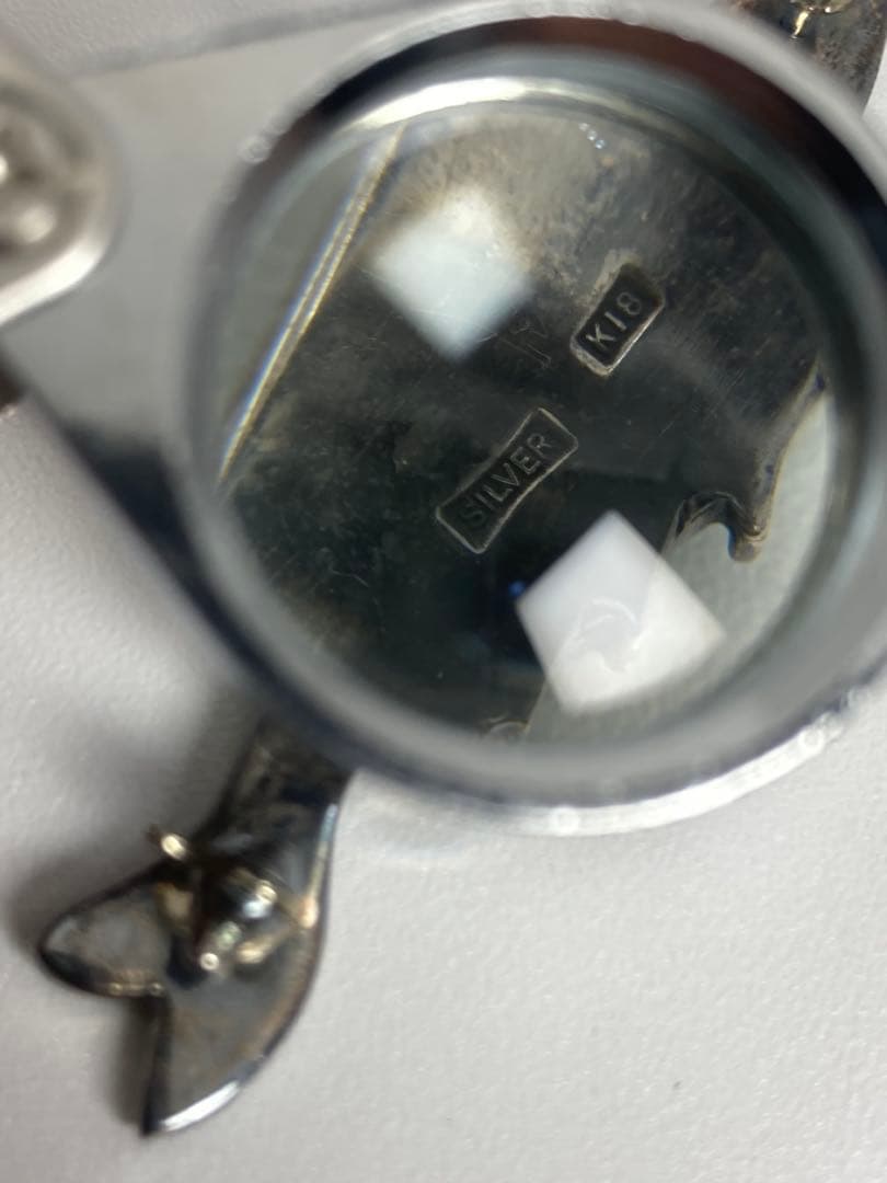 翡翠 珍しい鯉型ブローチ K18 silver刻印 8.19g