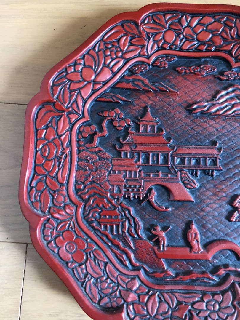 鎌倉彫　中国堆朱　お盆　木彫　工芸品　骨董品　美術品