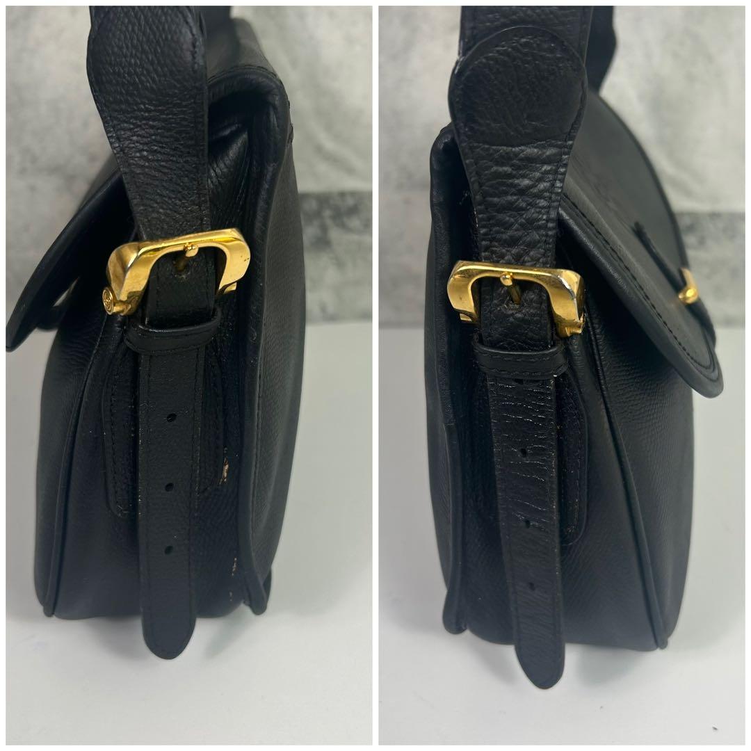 ロエベ ショルダーバッグ アナグラム ゴールド金具 本革 黒