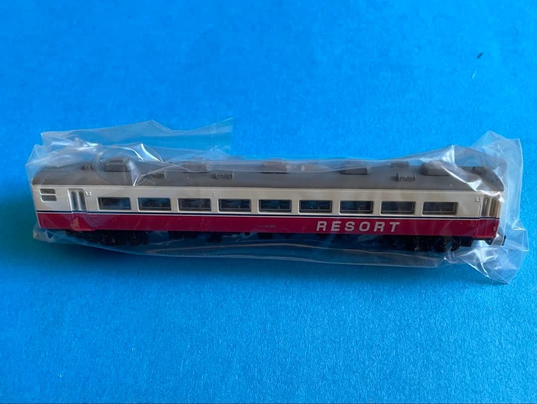 新品未使用　ロクハン　T006-4　14系　特急形客車　リゾート　4両セット