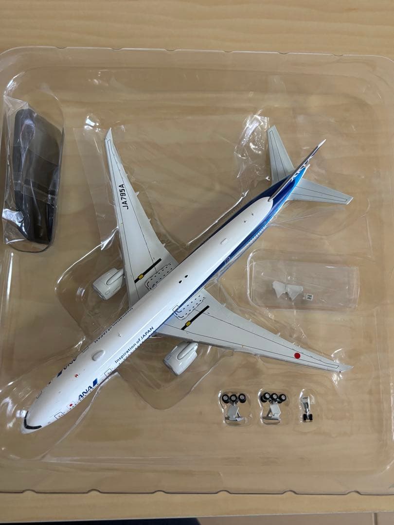 Aviation製 ANA B777-300ER JA795A 1/400