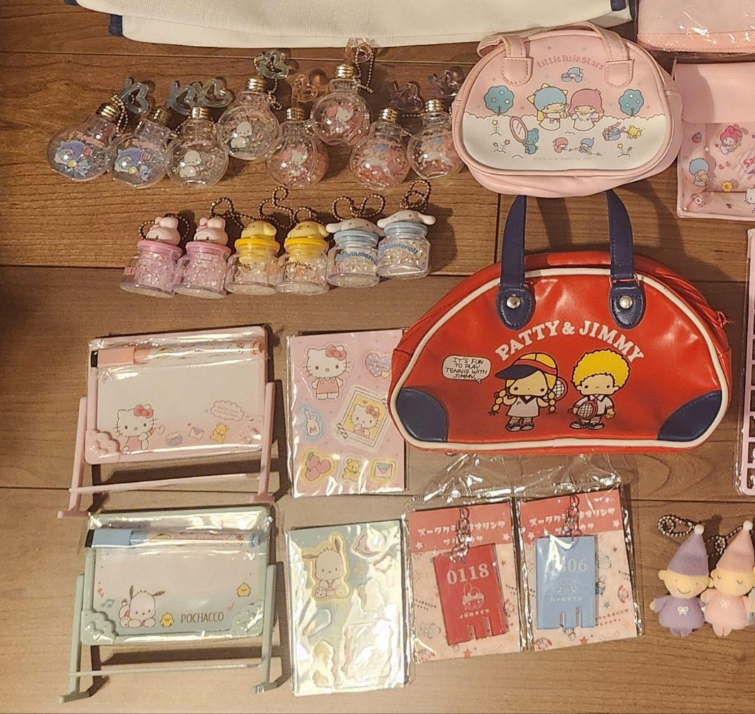 サンリオ キャラクターグッズ まとめ売り 計５０点以上