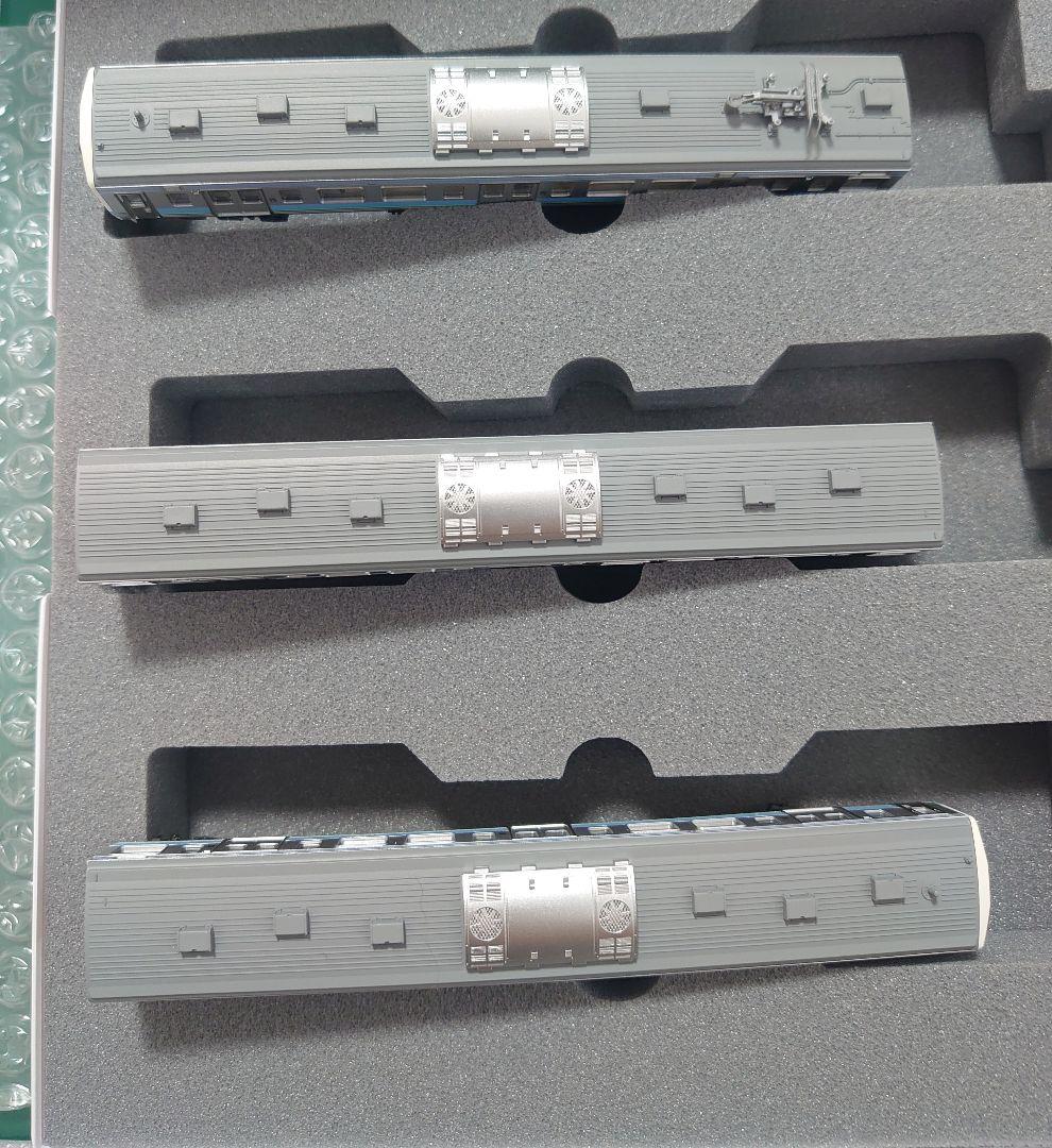 211系3000番台 長野色 スカート強化形 3両 KATO 10-1212 - メルカリ