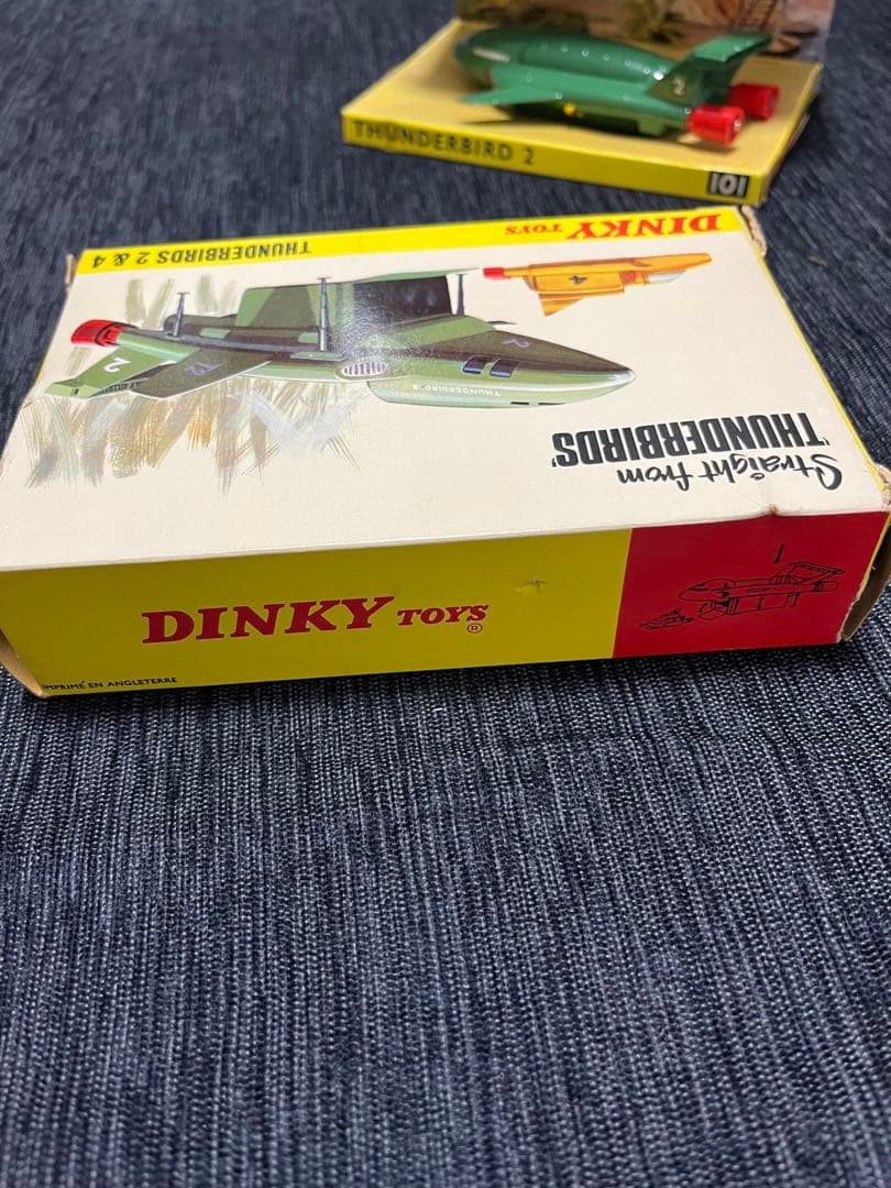 ☆DINKY TOYS サンダーバード 2&4