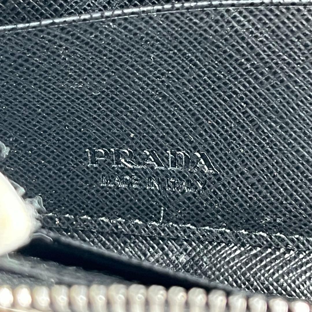 【新品未使用品】PRADA キーケース　ケース　現行　RFID ブラック